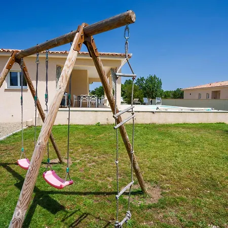 Clara Piscine Chauffee Villa