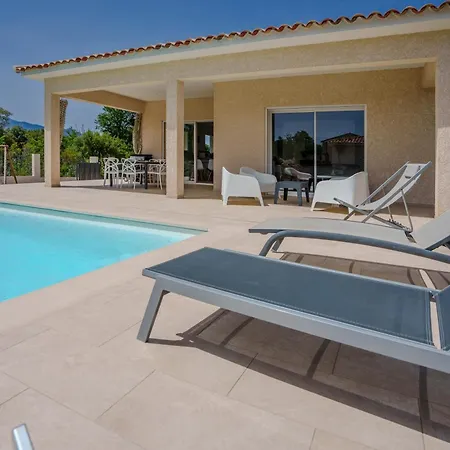 Clara Piscine Chauffee *